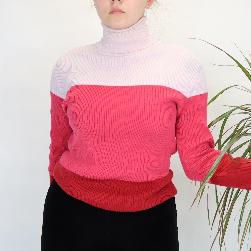 Ribbed Turtleneck Top